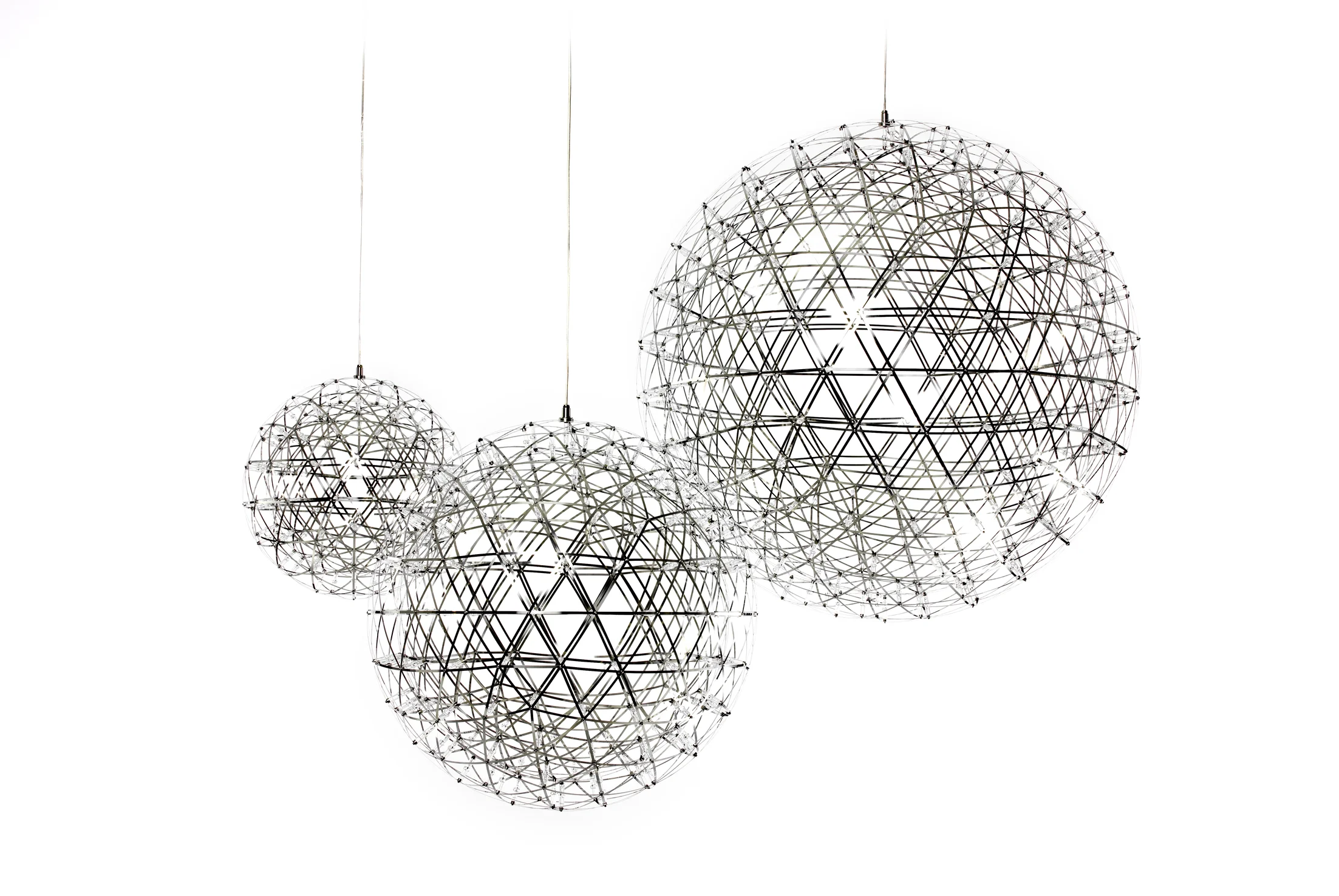 composition 1 of three Raimond suspension lights, R43, R61, and R89
